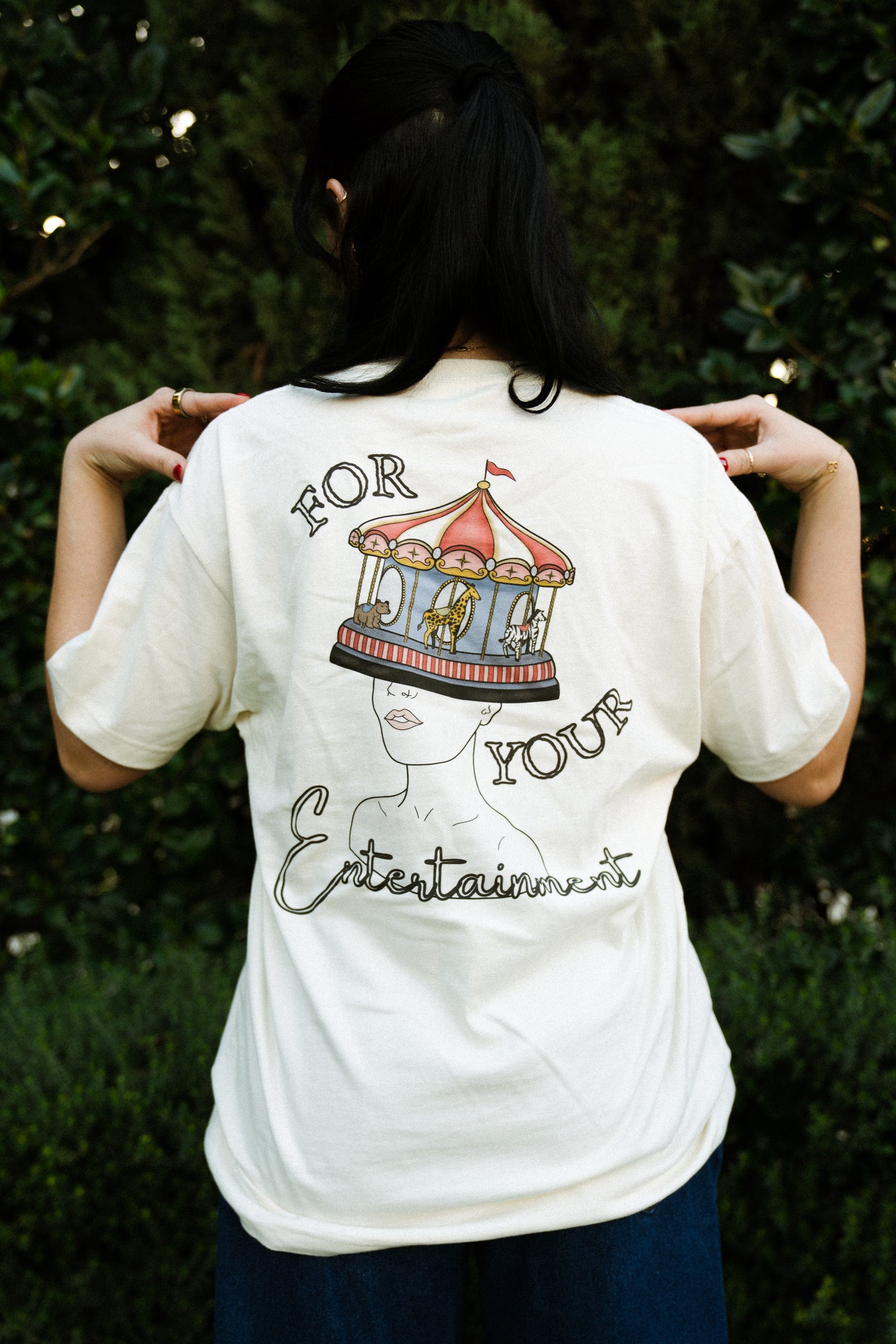 spinning in circles tee